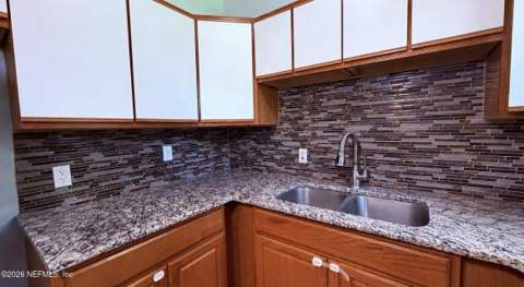 2548 Congaree Drive, Jacksonville FL - photo 10 of 25