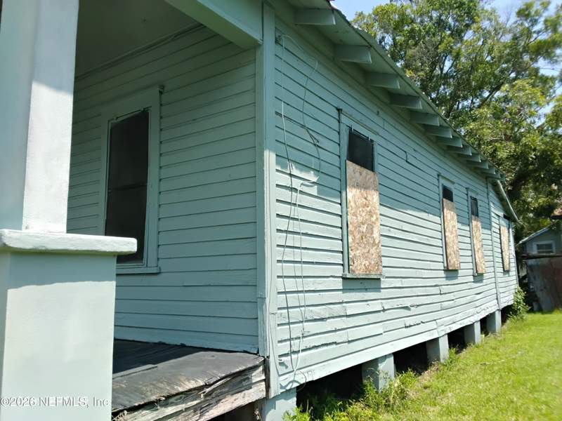 4 bedroom Single Family Residence at 1411 Wilcox Street, Barnetts, Jacksonville — photo 4