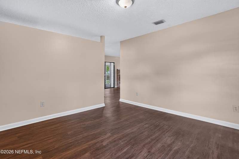 4 bedroom Single Family Residence at 831 Wicklow Court, Fox Chase, Orange Park — photo 5