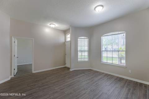 13870 Softwind Trail, Jacksonville FL - photo 9 of 43