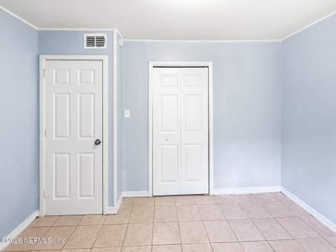 4668 Portsmouth Avenue, Jacksonville FL - photo 6 of 34