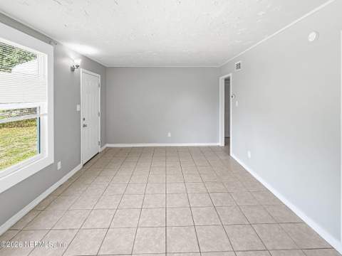 4668 Portsmouth Avenue, Jacksonville FL - photo 8 of 34