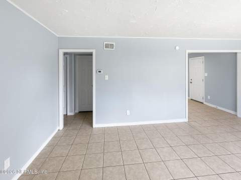 4668 Portsmouth Avenue, Jacksonville FL - photo 12 of 34