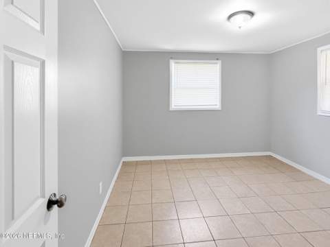 4668 Portsmouth Avenue, Jacksonville FL - photo 15 of 34