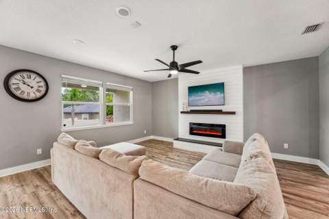 3262 Bradley Creek Parkway, Green Cove Springs FL - photo 8 of 55