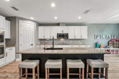 3262 Bradley Creek Parkway, Green Cove Springs FL - photo 16 of 55