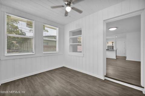 2816 Dellmont Avenue, Jacksonville FL - photo 6 of 31
