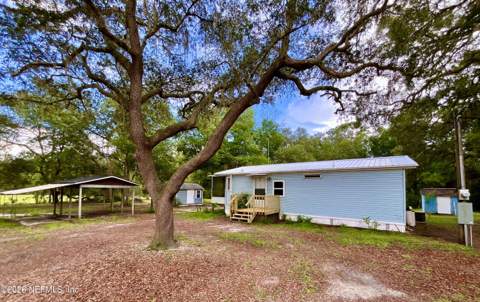 107 Crystal Lake Drive, Melrose FL - photo 23 of 40