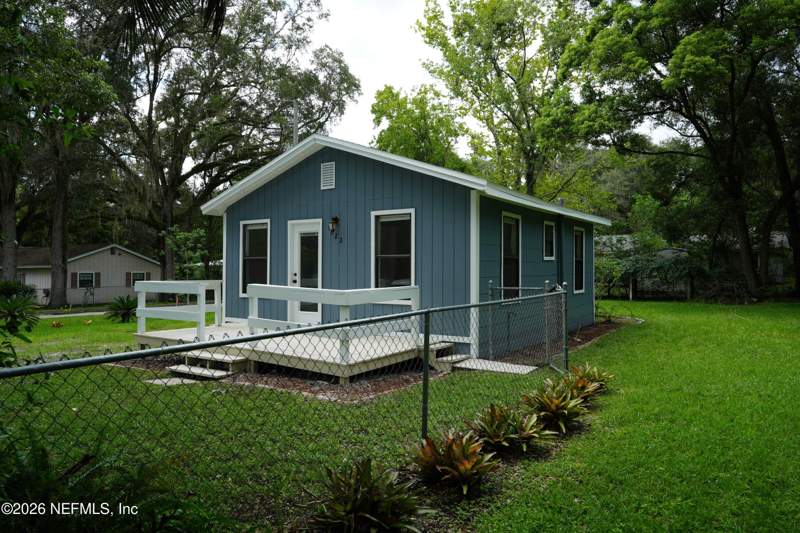 2 bedroom Single Family Residence at 1622 Elsie Street, Oak Heights, Green Cove Springs — photo 2