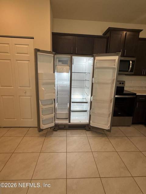 908 Observatory Parkway, Jacksonville FL - photo 9 of 47