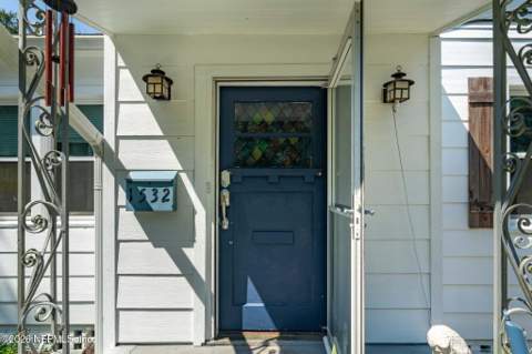 1532 Charon Road, Jacksonville FL - photo 8 of 68
