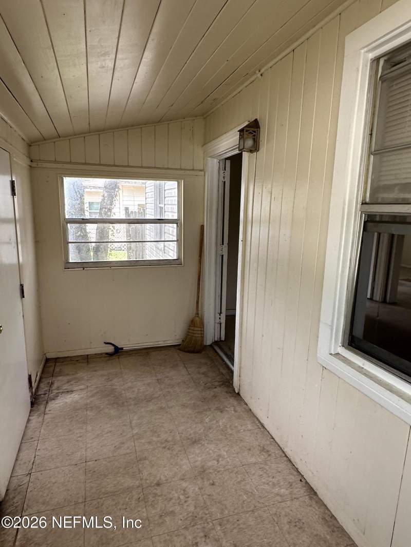 2 bedroom Single Family Residence at 1711 W 24th Street, Moncrief Park, Jacksonville — photo 5