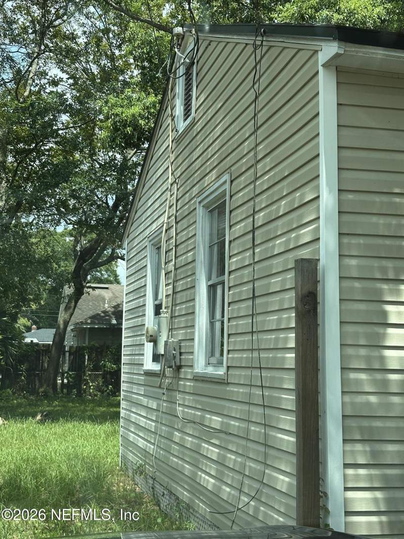 2 bedroom Single Family Residence at 1711 W 24th Street, Moncrief Park, Jacksonville — photo 3