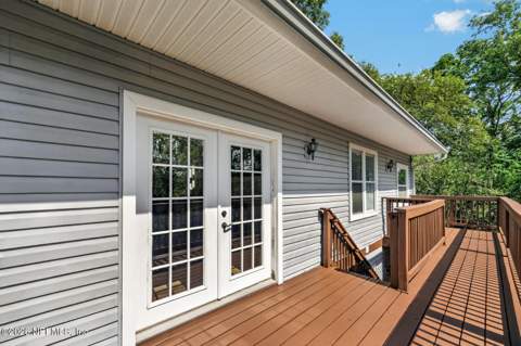 3767 Hermitage Road, Jacksonville FL - photo 14 of 54