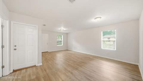 2355 Jayson Avenue, Jacksonville FL - photo 7 of 40