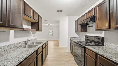 2355 Jayson Avenue, Jacksonville FL - photo 10 of 40