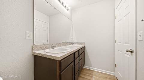 2355 Jayson Avenue, Jacksonville FL - photo 17 of 40