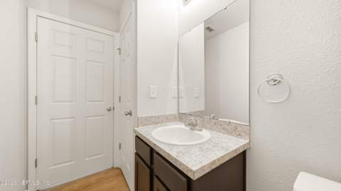 2355 Jayson Avenue, Jacksonville FL - photo 24 of 40