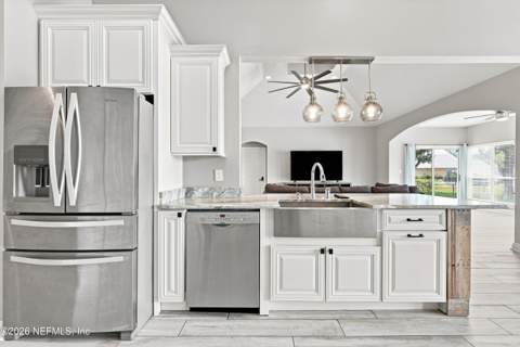 3009 Antigua Drive, Jacksonville Beach FL - photo 12 of 38