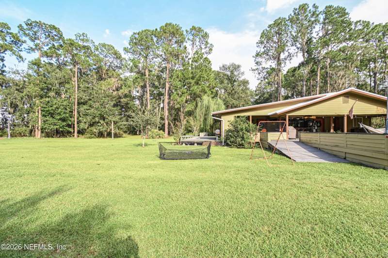 3 bedroom Single Family Residence at 24099 W Nfr 209, Metes & Bounds, Olustee — photo 4