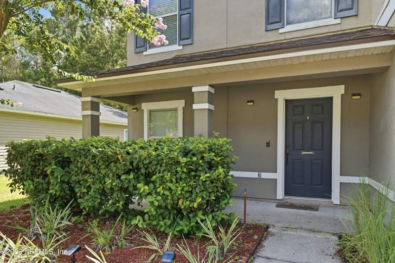 3 bedroom Single Family Residence at 11756 Silver Hill Drive, Meadow Downs, Jacksonville — photo 2