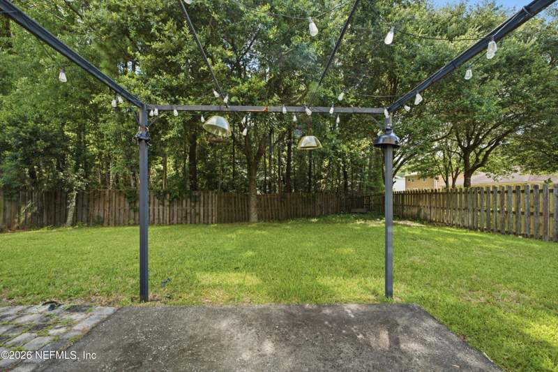 3 bedroom Single Family Residence at 11756 Silver Hill Drive, Meadow Downs, Jacksonville — photo 4