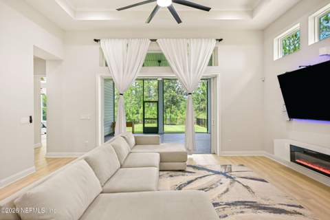 10168 Fulcrum Avenue, Jacksonville FL - photo 23 of 81