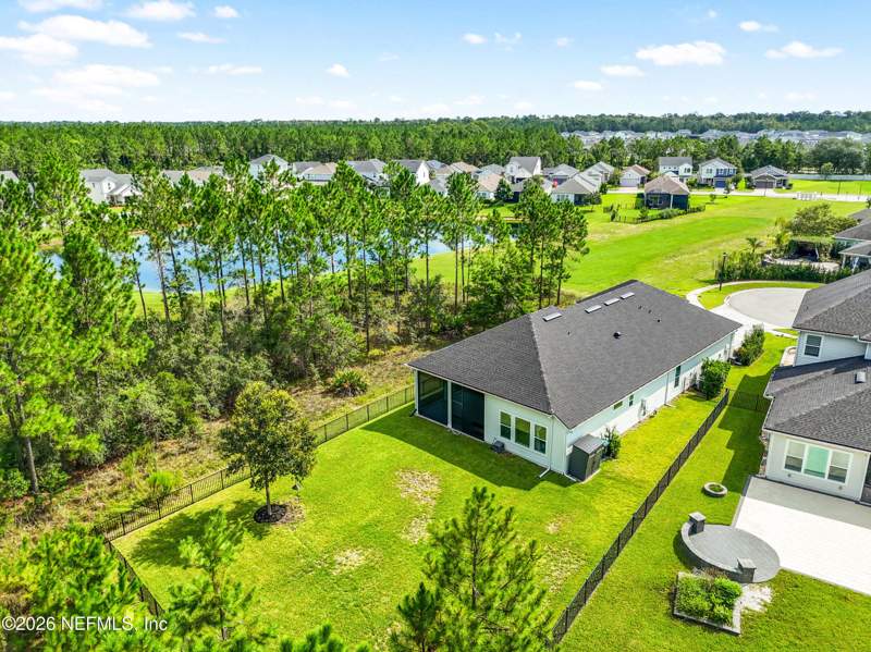 4 bedroom Single Family Residence at 10168 Fulcrum Avenue, Etown At Nobel, Jacksonville — photo 5