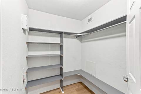 10075 Gate Parkway #103, Jacksonville FL - photo 19 of 35