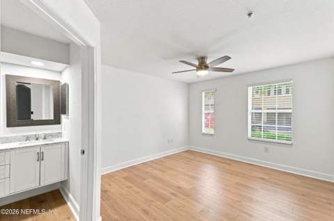10075 Gate Parkway #103, Jacksonville FL - photo 14 of 35