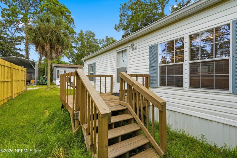 3 bedroom Mobile Home at 2910 Marshbank Road, Section Land, Jacksonville — photo 2