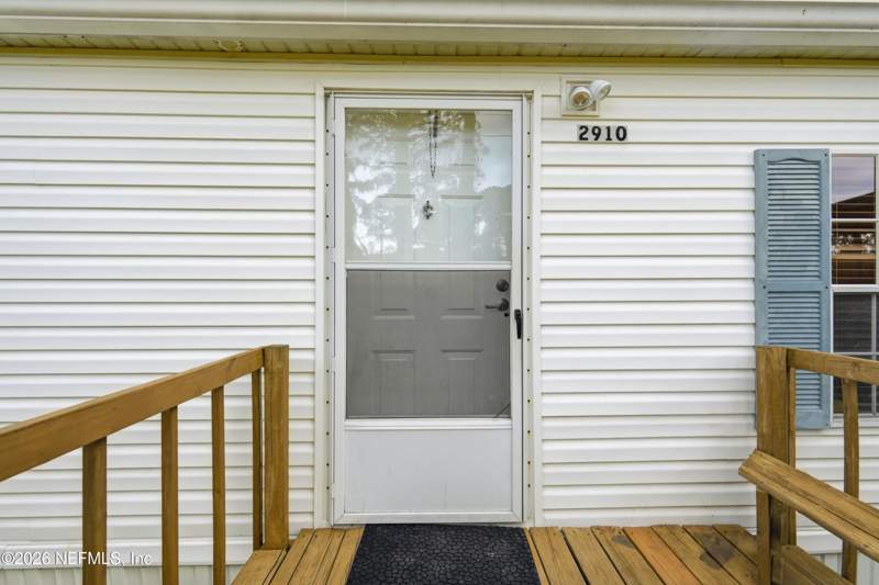 3 bedroom Mobile Home at 2910 Marshbank Road, Section Land, Jacksonville — photo 3
