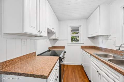 1992 Palm Drive, Fernandina Beach FL - photo 7 of 24