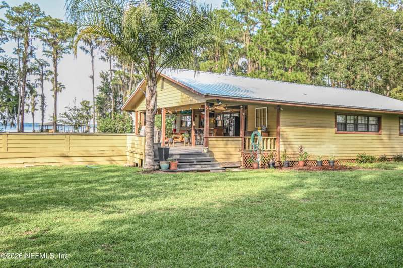 3 bedroom Single Family Residence at 24099 W Nfr 209, Metes & Bounds, Olustee — photo 5