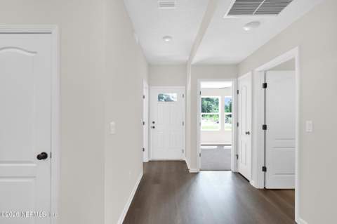 126 Roberts Boulevard, Satsuma FL - photo 6 of 49