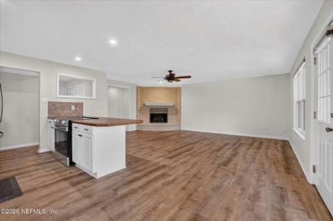 1683 Patricia Lane, Orange Park FL - photo 9 of 36