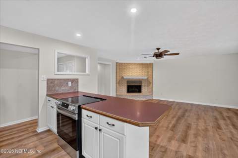 1683 Patricia Lane, Orange Park FL - photo 10 of 36