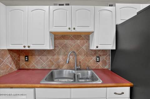 1683 Patricia Lane, Orange Park FL - photo 13 of 36