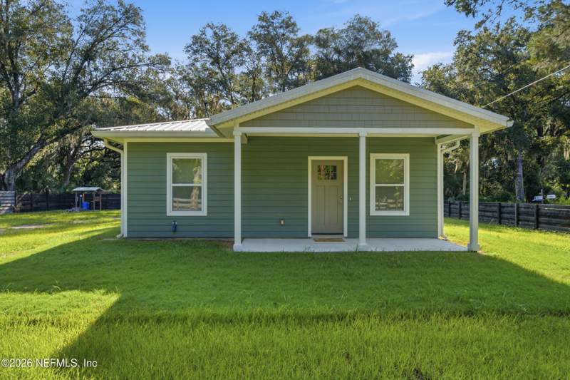3 bedroom Single Family Residence at 3325 S Palm Avenue, Palatka, Palatka — photo 3