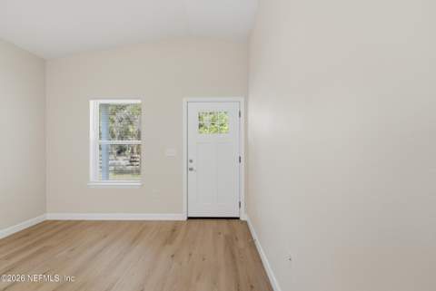 3325 S Palm Avenue, Palatka FL - photo 10 of 40