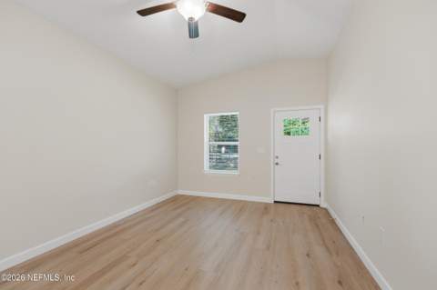 3325 S Palm Avenue, Palatka FL - photo 14 of 40