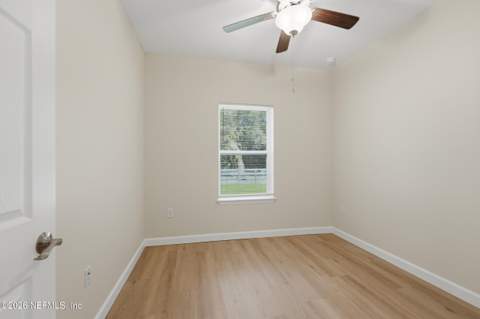 3325 S Palm Avenue, Palatka FL - photo 21 of 40