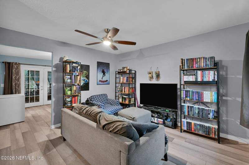 2 bedroom Townhouse at 904 Kettering Way, Olde Concord Village, Orange Park — photo 5