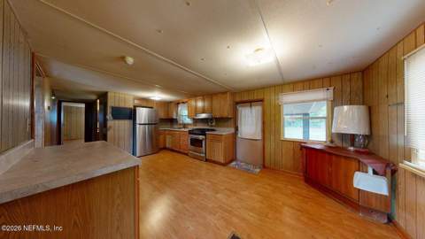 117 Railroad Avenue, Pomona Park FL - photo 6 of 24