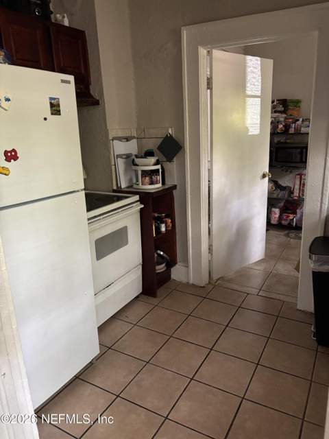 340 Birch Street, Jacksonville FL - photo 6 of 12