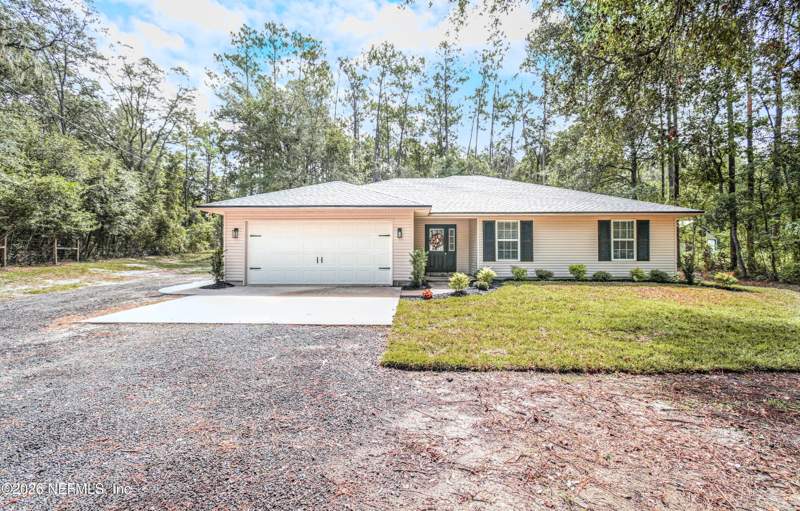 3 bedroom Single Family Residence at 6435 River Circle, Metes & Bounds, Macclenny — photo 5