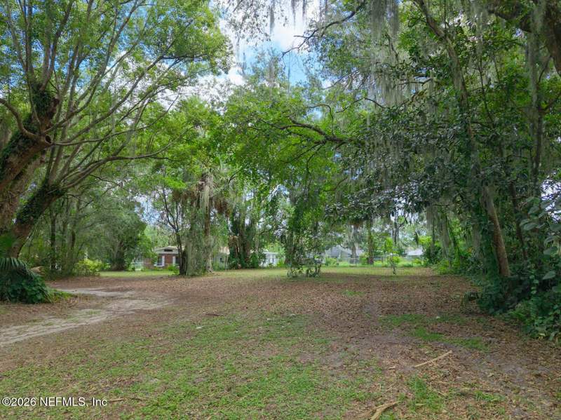 11 bedroom Single Family Residence at 2111 St Johns Avenue, Conway Of Rogeros, Palatka — photo 2