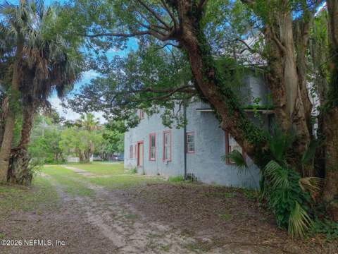 2111 St Johns Avenue, Palatka FL - photo 18 of 41