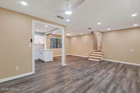6317 Harlow Boulevard, Jacksonville FL - photo 9 of 42