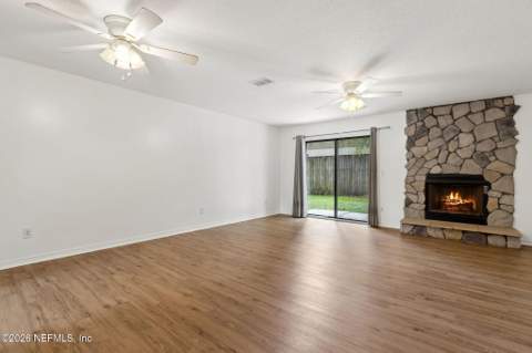 6026 Du-Clay Road, Jacksonville FL - photo 8 of 32